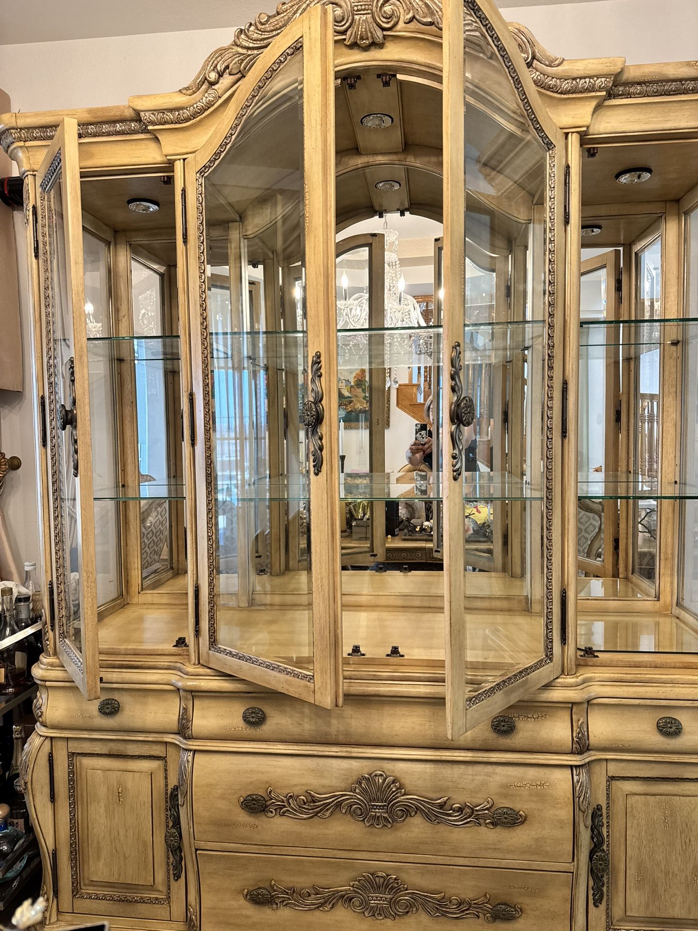 Italian China Hutch Buffet $400