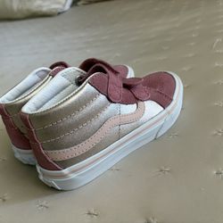 Girl size 12 vans