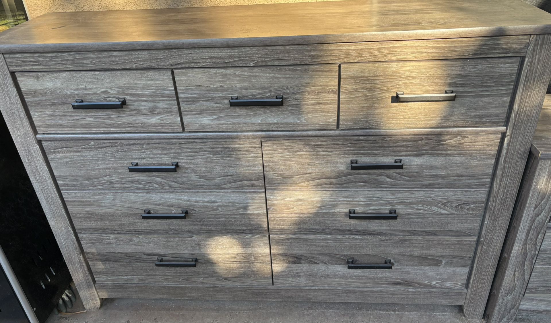 Bedroom Set Dresser with Side Tables