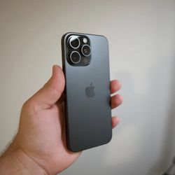 iPhone 15 Pro Max 512 GB