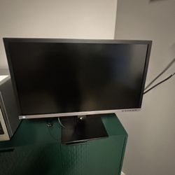 SAMSUNG 28” MONITOR 4K UHD (3840 x 2160)