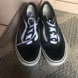 Black Vans Size 7 Men Size 8.5 For Women
