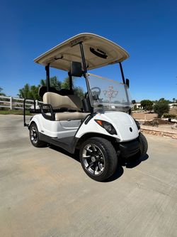 Yamaha G29 Drive Golf Cart Gas Powered Fuel Injected EFI 4 Seater