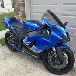 Kawasaki Ninja ZX6R