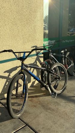 26’  block flyer need gone ASAP ( read description )