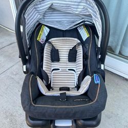 Graco Car Seat