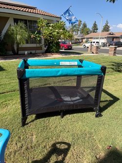Toddler play yard
