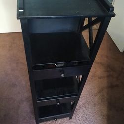 3 Stands Shelf And Wardrobe