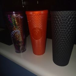 Starbucks cups!