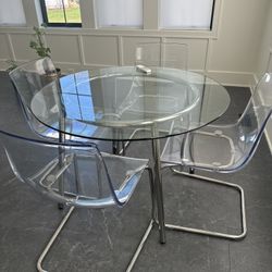 Glass Dining Table With 4 Chairs 