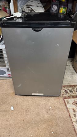 Refrigerator (mini)