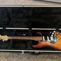 Fender Stratocaster HSS – Made in Mexico – Excellent Condition – Hard Case