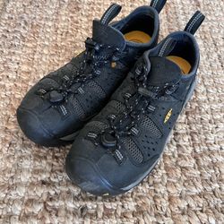 Keen 8 Wide - Barely used - Safety shoe 