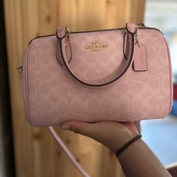 rowan signature coach