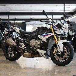 2018 BMW S1000R