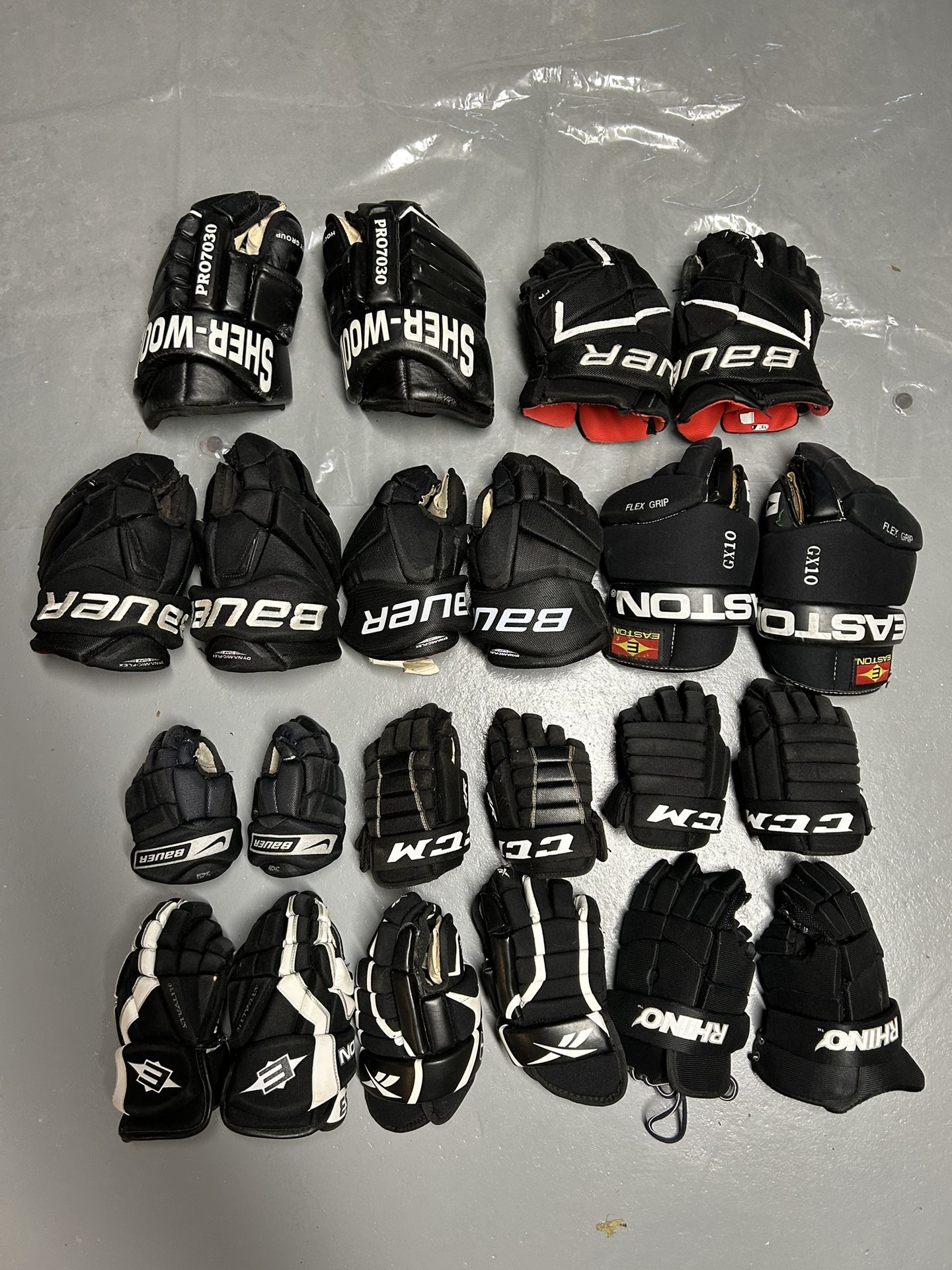 Hockey Gloves Sz 8-14