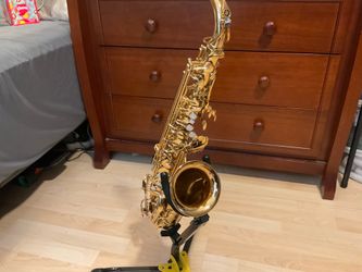 Yamaha YAS – 480 alto saxophone brand new condition with original case