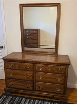 Bedroom set