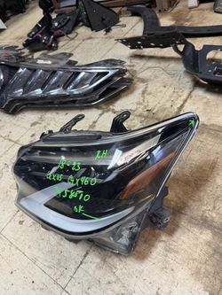2018-23 Lexus Gx460 right headlight
