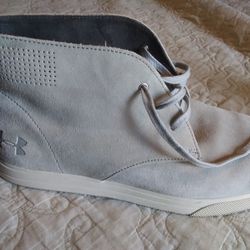 Men's Size 12 Shoe