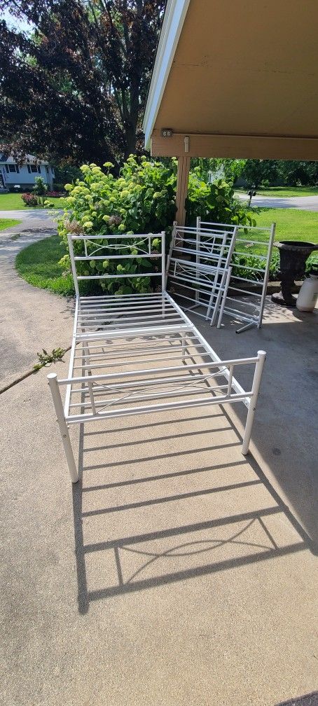 Pair Of Twin Bed Frames