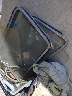 Original Rear Side pop out windows for a vw carman VW ghia and a Square Back