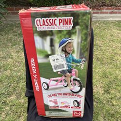 Classic Pink Radio Flyer