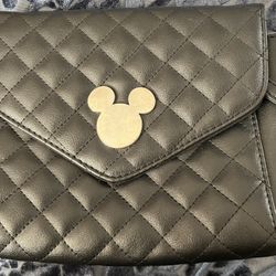 Quilted Black Crossbody Bag with Silver Mouse Head Accent