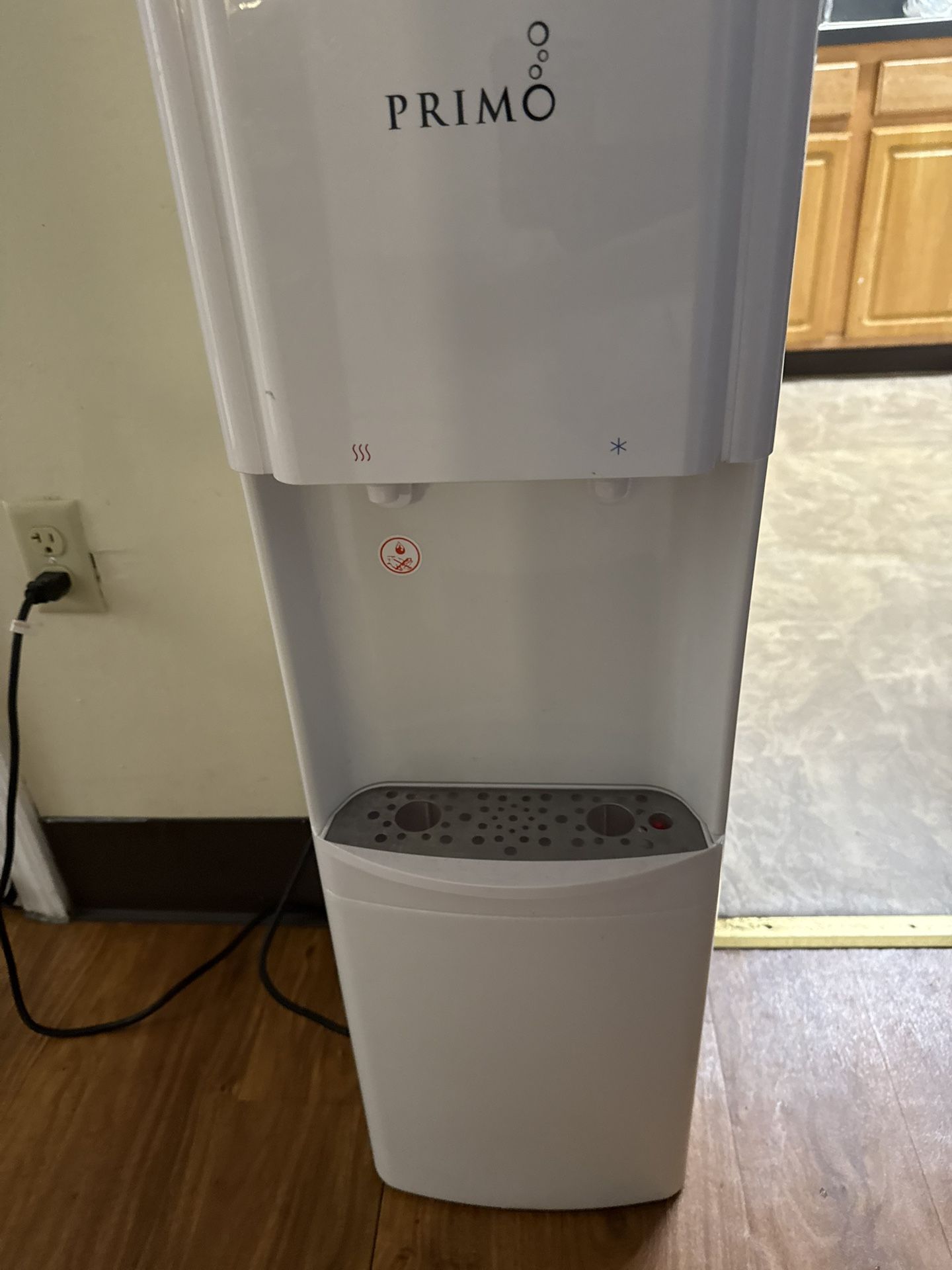 Water Dispenser