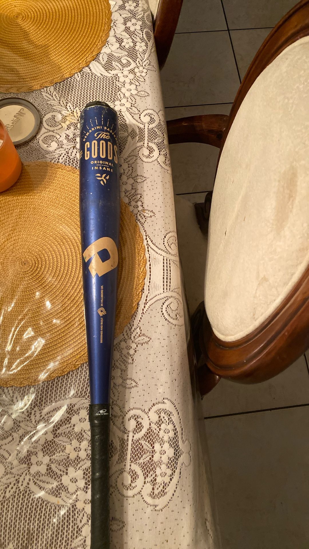 Demarani Goods Bat