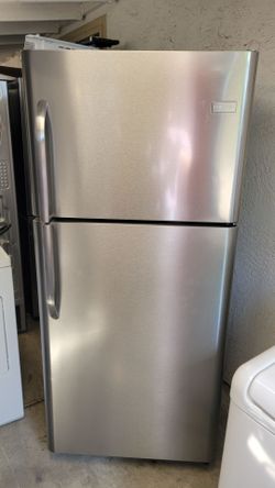 FRIGIDAIRE REFRIGERATOR WORKS GREAT CAN DELIVER ANYWHERE