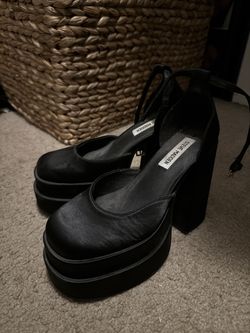 Steve Madden Platform Heels