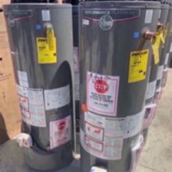 New Water Heater 💧 ✨️ Rheem Performance gas water heater for sale - $900! Includes free delivery, installation, haul away, and new lines. Complete 