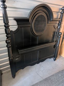Black Wood Four-Poster Bed Headboard and Footboard