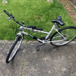 HUFFY Mountain Bike CrossTech 18-Speed