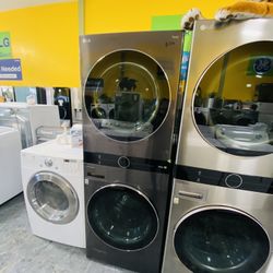 Lavadora Y Secadora Stackable A Pagos 