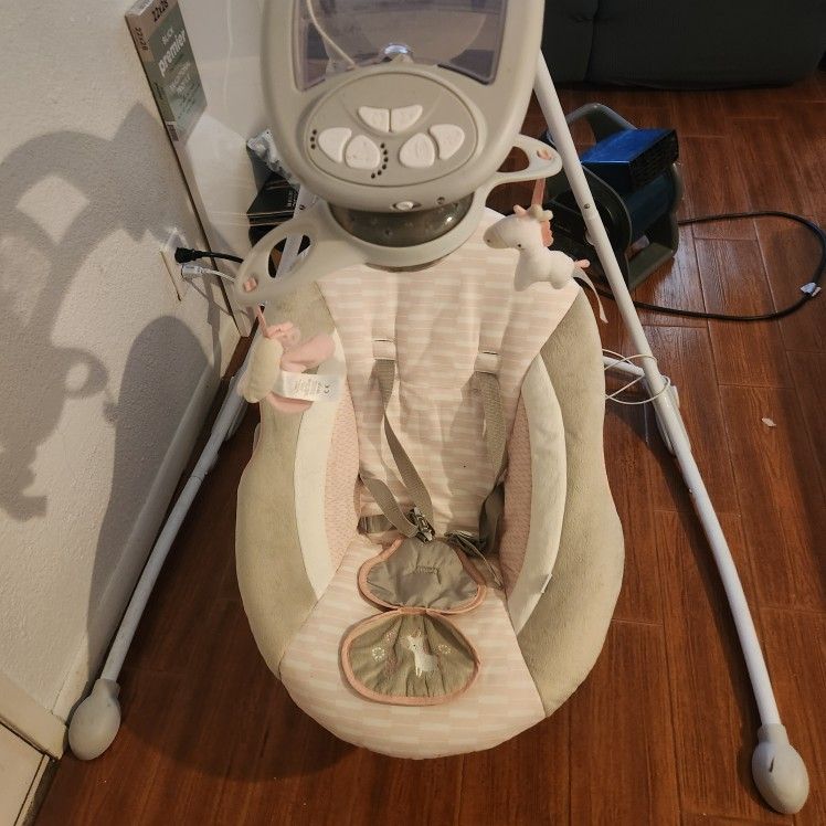 infant swing 