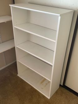 White Bookcase w 4-shelves
