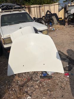 Malibu hood