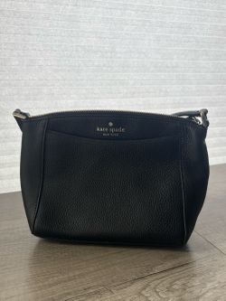 Kate Spade New York Monica Black Pebbled Leather Crossbody NEW with no tags