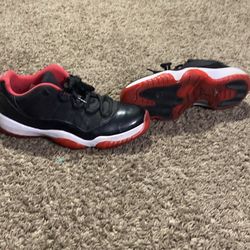 Jordan 11 Lows “Bred”
