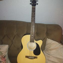 Fender 3/4 Acoustic - Electric 