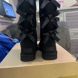 Brand New In Box Tall Bailey Bow Black Uggs 