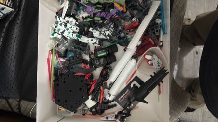 Gundam/evangelion lot