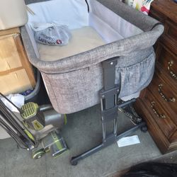 Bassinet 