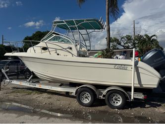 1998 24’ Cobia walk aroun