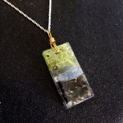 Green peridot black tourmaline blue kyanite orgonite orgone pendant on sterling silver necklace new 