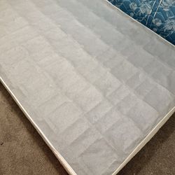 Free Full Box Spring 