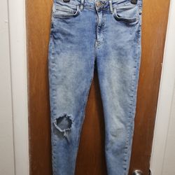 Forever 21 Distressed Jeans 26" Waist Ladies Pants Used