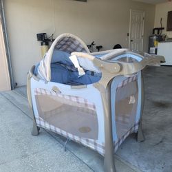 BABY PACK N PLAY AND BASSINET